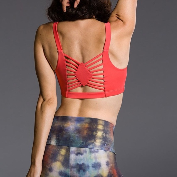 Onzie Tops - NWT Onzie Yoga Top